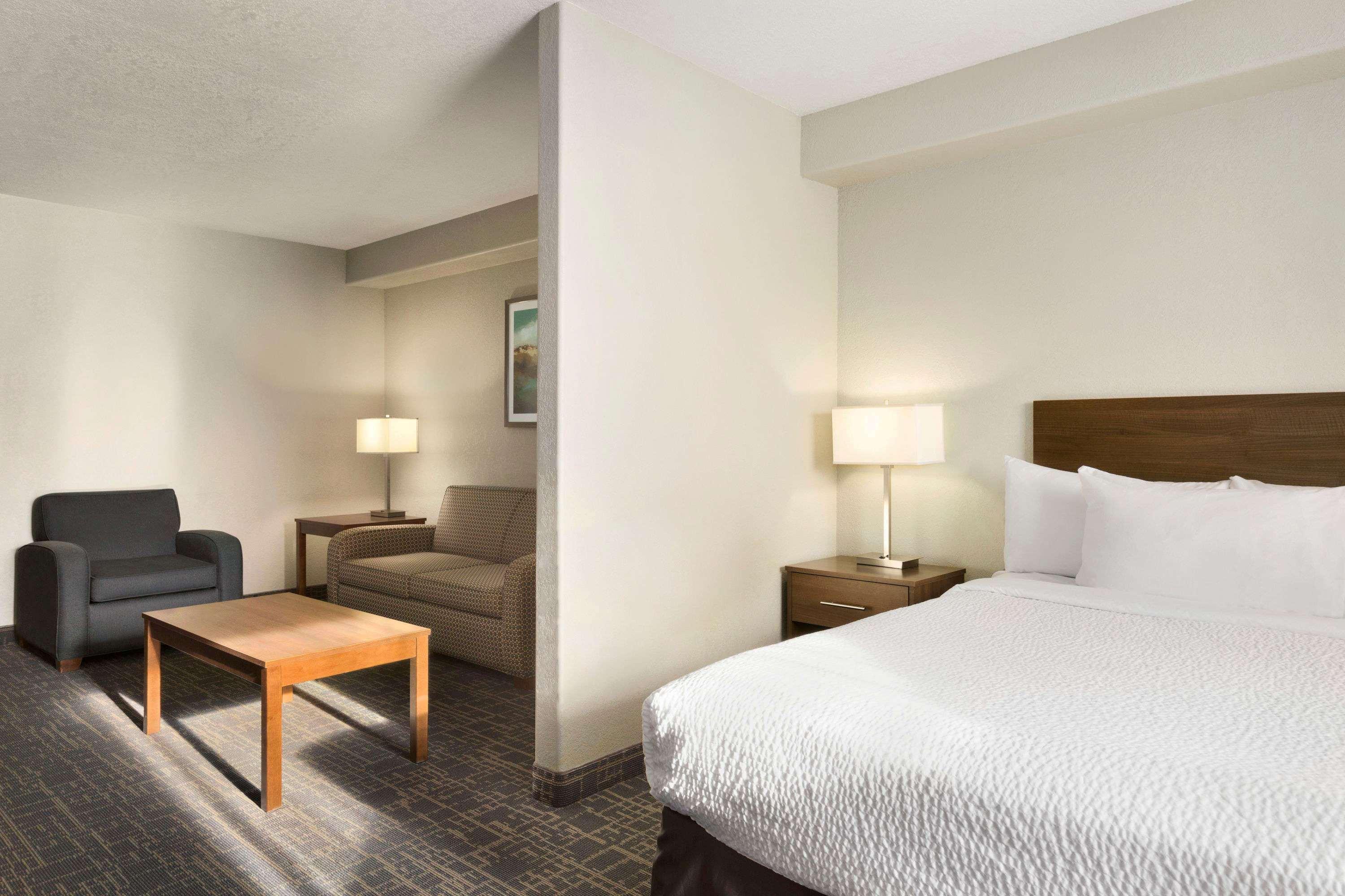 Days Inn & Suites By Wyndham Yorkton Luaran gambar