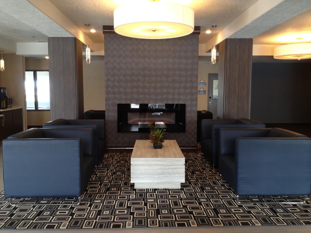 Days Inn & Suites By Wyndham Yorkton Luaran gambar
